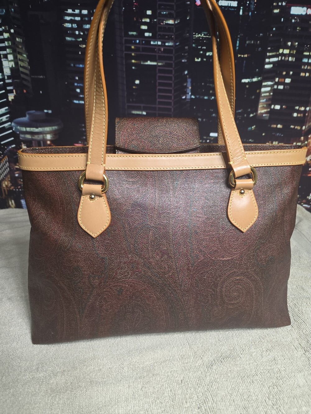 Women’s Brown Paisley Tote with Tan Handles